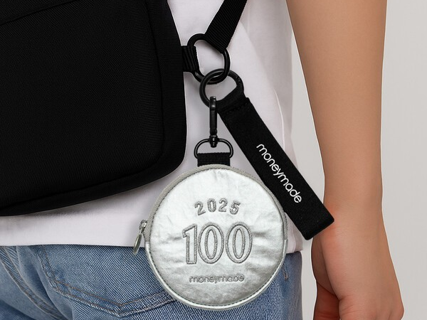 금융권, 한정판 굿즈 마케팅 활발...연말 이벤트 풍성 - 뉴스 썸네일 이미지