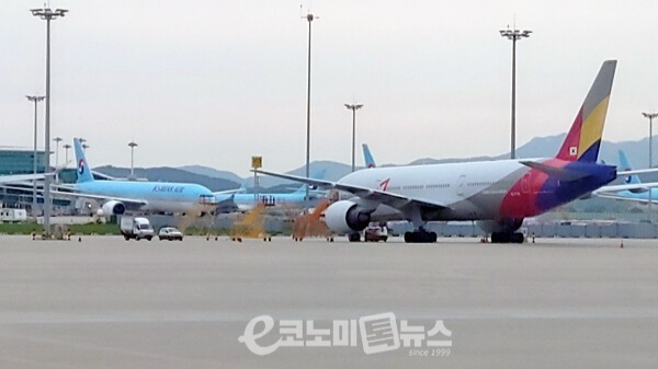 국내 항공기 수요 '보잉 우세'...통합 대한항공·진에어 체제, 변화 이끌... - 뉴스 썸네일 이미지
